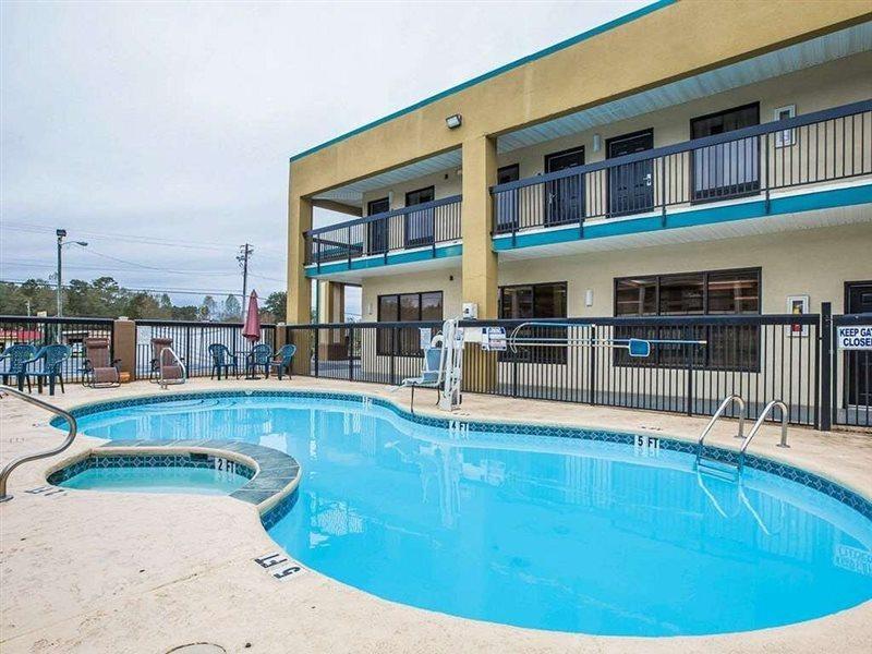 Knights Inn & Suites Гриффин Экстерьер фото