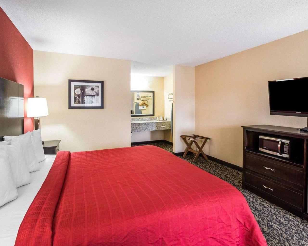 Knights Inn & Suites Гриффин Экстерьер фото